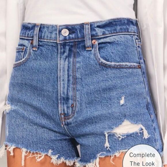 Abercrombie & Fitch Curve Love High Rise Mom Short Distressed Denim Size 25/0 - Picture 5 of 9